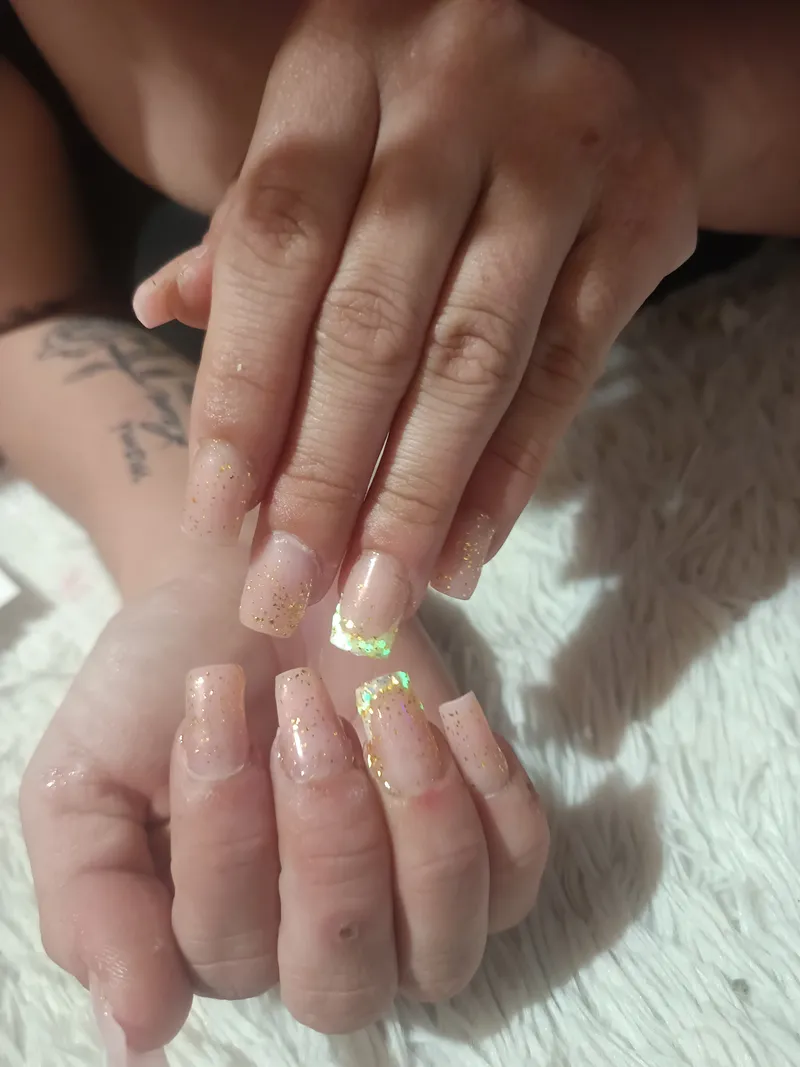Réalisation Les ongles de LP 10